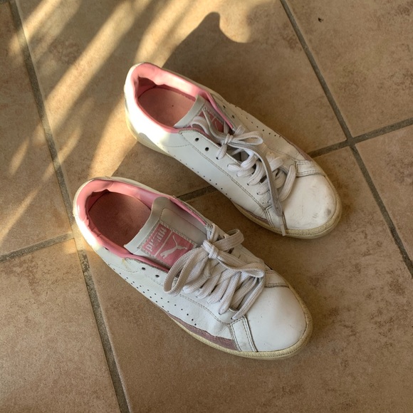 Puma Sneakers - Picture 4 of 4